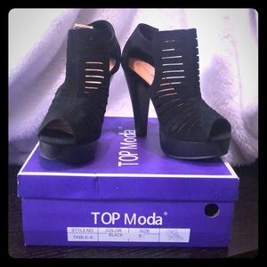 TOP moda heels brand new never been used